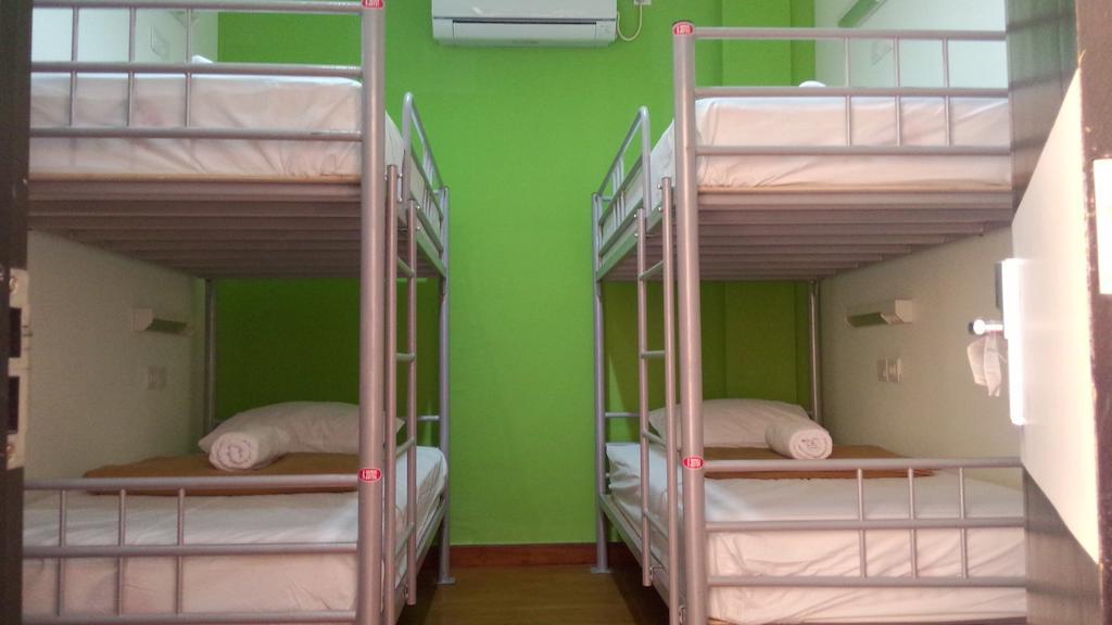 Cx Hostel Kuta Raya ห้อง รูปภาพ