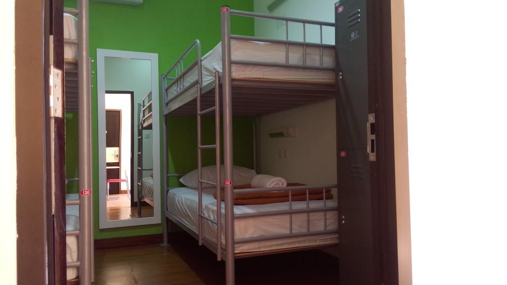 Cx Hostel Kuta Raya ภายนอก รูปภาพ