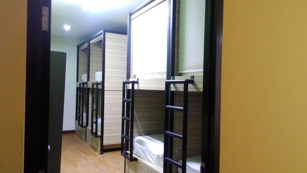 Cx Hostel Kuta Raya ห้อง รูปภาพ