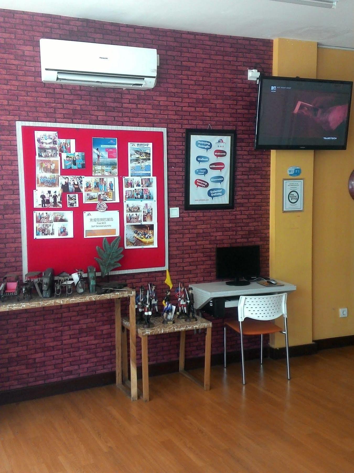 Cx Hostel Kuta Raya ภายนอก รูปภาพ