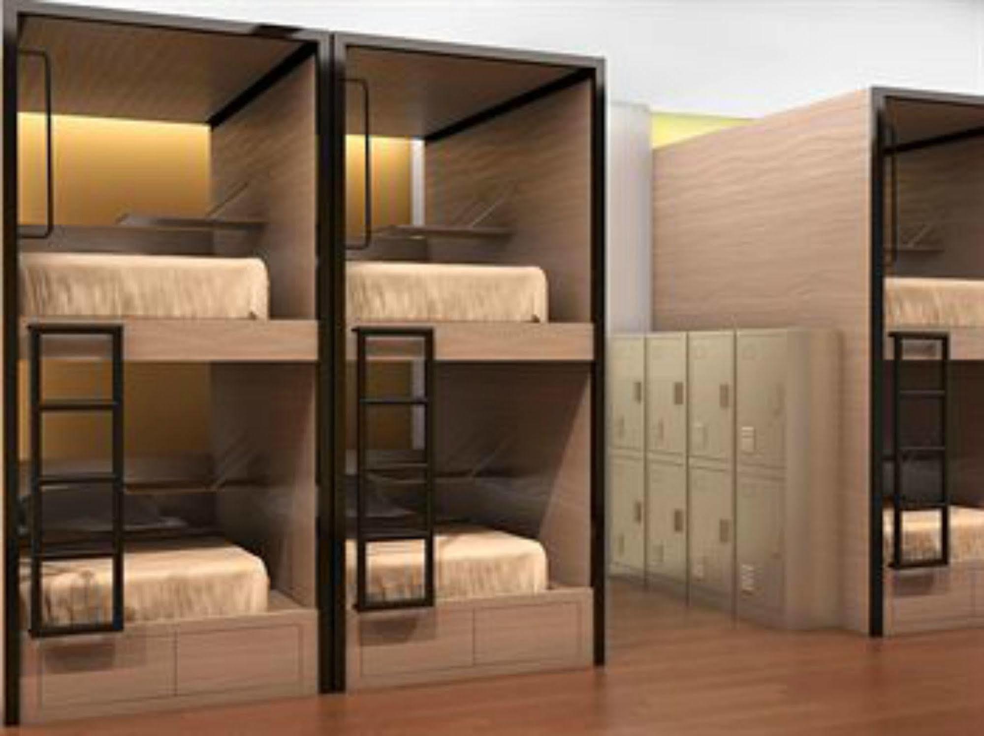 Cx Hostel Kuta Raya ภายนอก รูปภาพ