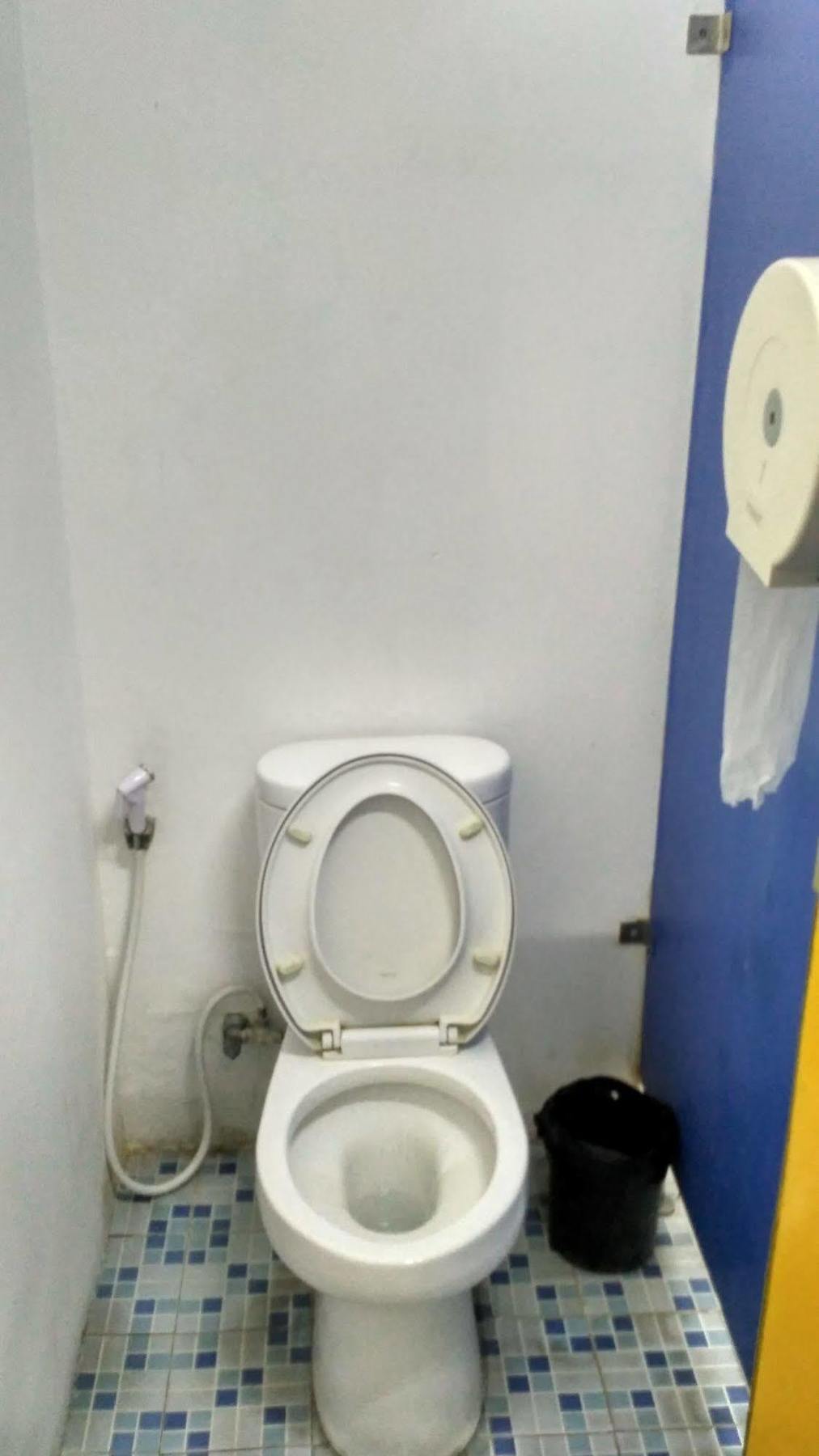 Cx Hostel Kuta Raya ภายนอก รูปภาพ
